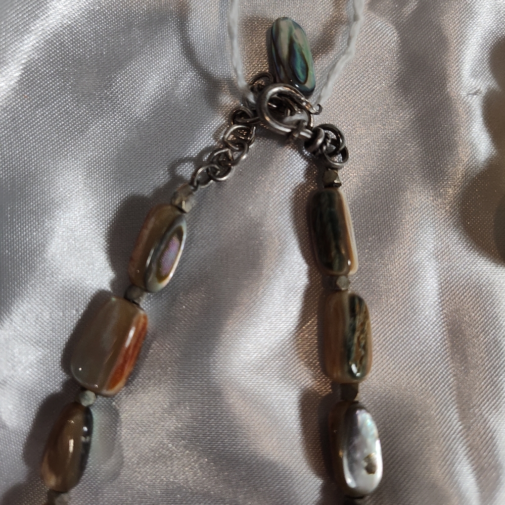 Vintage Rare Abalone Beads & Central Drop Adventurine (?) Pendant Necklace - Picture 2 of 6